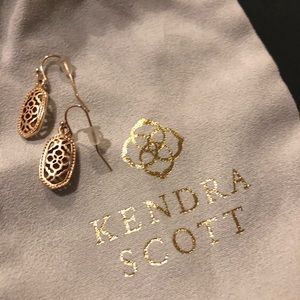 Kendra Scott rose gold small dangle earrings